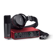 Scarlett 2i2 4th Generation Studio Bundle